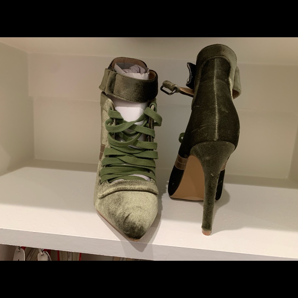 Fall heels